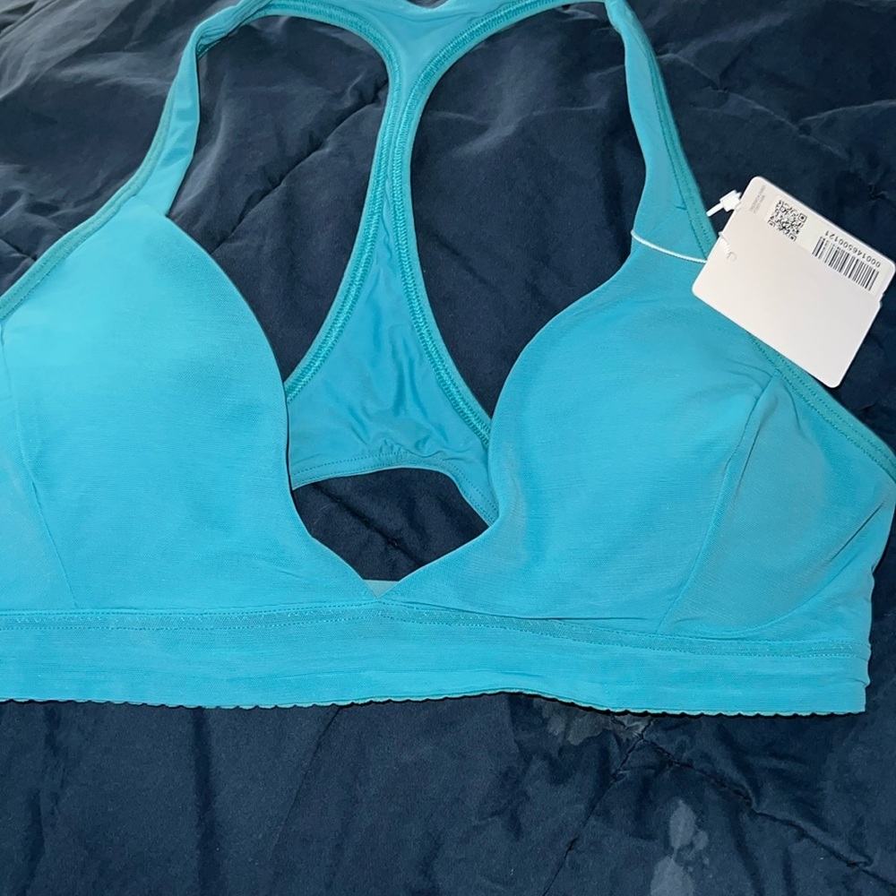 Lulu lemon new with tags bra size 8